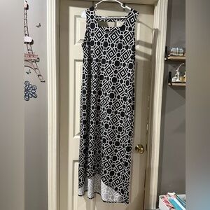 Women’s Elegant Black and White Geometric Dress Sz XL EUC
